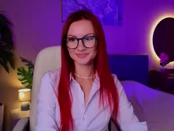 ginger_jessy_ — GOAL: Wet t-shirt  [22 tokens remaining]       #redhead #british #dutch #bigass #smalltits