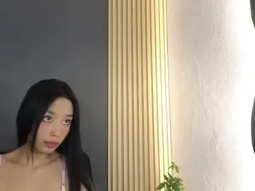 giselle_loren — GOAL: 1 finger in the pussy * 3min [38 tokens remaining] Welcome my room horny is darling  #ebony  #18  #anal  #teen  #skinny 