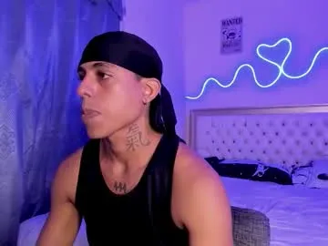 glader_guy — GOAL: naked [155 tokens remaining] Welcome to my room! #straight #muscle #latino #bigcock #new