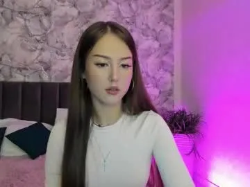 go0d_grl — lick 5 fingers  #new #18 #teen #cute [120 tokens remaining]