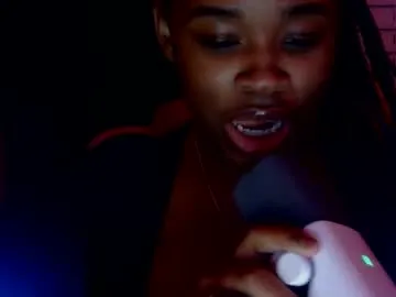 goddessssbrii — Freechat on Chaturbate
