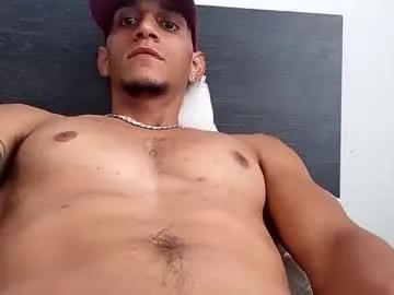 gold303030 — Sorpresaass bien hot.... [300 tokens remaining]