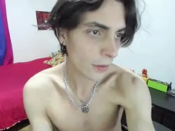 golden_ryan — GOAL: Cum show!! [500 tokens remaining] Welcome to my room!, dont be shy #feet #young #bigcock #latin #new