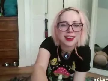 grimy_girlie — GOAL: dildo fuck [443 tokens left] #glasses #goth #college #pierced cute
