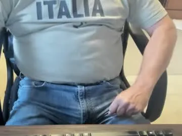 guygdr — Chat & Cum With Chums! #gay #hairy #italian #daddy #C2C [299 tokens remaining]