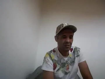 handsomepenis20cm — shy ]