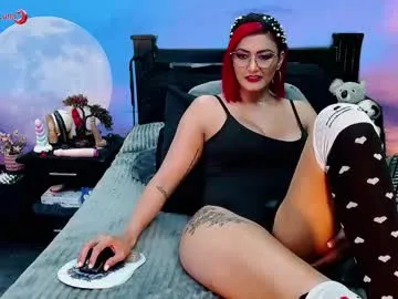 hanna_luna — Hanna_luna's room #latin  #redhead #lovense  #bigboobs #smoker