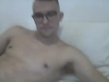 hardboylovemilfmoom — Freechat on Chaturbate