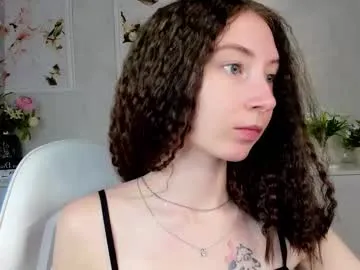 havefunwithmee_ — hello guys! I'm ner here, toy with me <3 - Goal: Air kiss <3 [11 tokens left] #lovense #new  #18 #teen #skinny