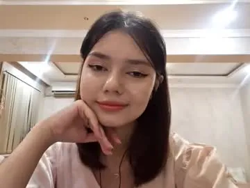 helgakraszewski — Goal: to show off my outfit:) Hi all! My name is leedam. I really need your support.:) #new #shy #asian #18 #teen [44 tokens remaining]