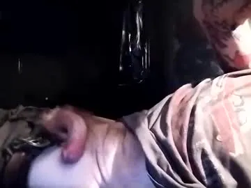 hennessee1 — Freechat on Chaturbate