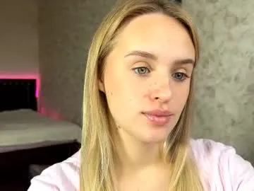 hermiladziekan — Goal: spin and show outfit Blonde Energy: Dancing & Playtime Live  Waiting for you ! |  #natural #18 #blonde #mistress #shy [22 tokens remaining]