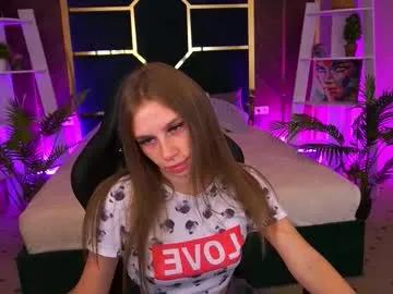 heyemilly — hi guys)new here...let's get to know each other #new #cute #Slim #Ukraine #begginer [999 tokens remaining]