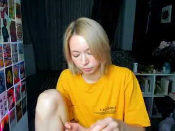 hi_diana — GOAL: we love you Di [1000 tokens remaining] tip more for more interesting goals! #cute #shy #daddy #18 #sexy #shorthair #lovense #skinny