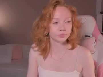 honeyautumn — GOAL: take off top [222 tokens remaining] More pleasure, more smiles; p #redhead #hairy #new #dance #tease