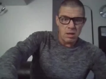 hooliganism33 — Freechat on Chaturbate