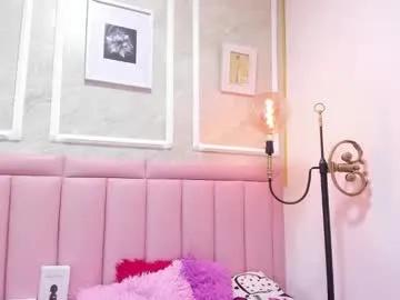 hoollyhendrix — GOAL: deepthroat [88 tokens remaining] Welcome to my room! We are funny #skinny #smalltits #anal #squirt #ebony