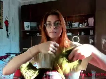 hoppypoppyy — Goal: baby shark dance/ #shy #cute #joi  #redhead #amateur #non-nude - Next Goal: