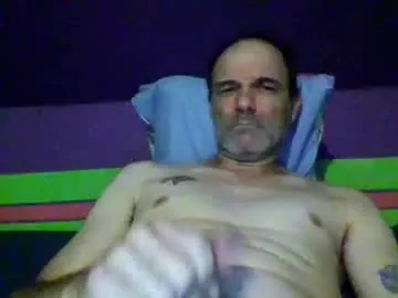 hornycountryman1972 — Freechat on Chaturbate