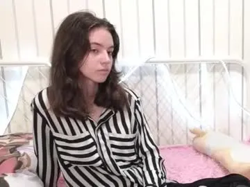 hortenciajenovese — Hello cb im Mia^^: goal -my beautiful eyes*_*  #smalltits #18 #new #cute #young [0 tokens remaining]