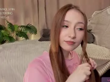 hottpeachh — GOAL: AHEGAO [33 tokens remaining] Welcome to my room! #shy #18 #new #teen #cute