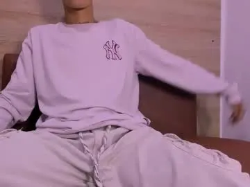 hyakkiimaru — GOAL: flash dick [23 tokens remaining] Welcome to my room! #cum #asia # bbc # twink