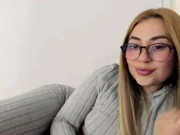 hyunjooo — GOAL: sexy twerk [113 tokens remaining] LUSH ON!! Make me cum with your vibes :) #german #dirtytalk #daddysgirl #british #leggings