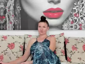illegalbeauty87 — Once upon a time ! !!!! #mistress #lovense #c2c #pvt #classy - Goal: Send you one kiss  [49 tokens left]