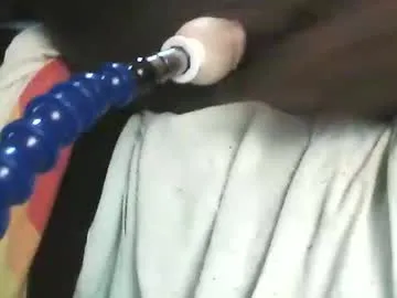 ilovemyholestretched — Freechat on Chaturbate