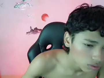 im_david01 — show naked + masturbation hard X 5 min [175 tokens left]