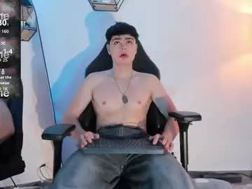 im_juaniito — FLASH COCK [12 tokens left] #cum #18 #new #young #twink