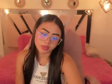 im_miila — GOAL: Sexy Dance [72 tokens remaining] Welcome to my room! #asian #bigboobs #teen #slim #daddy