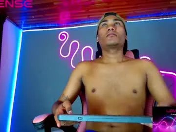 imperial_lust — naked [60 tokens left] #cum #anal #dirty #boy #colombia #latino
