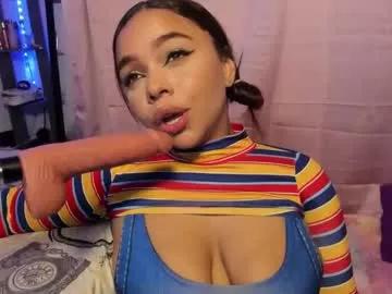 imsofivega — Hi Sofi [21 tokens left] #bigboobs #latina #new #fuckmachine #deepthroat