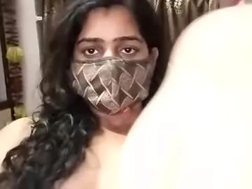 indiansexyqueen — Oill body 100