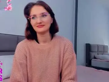 inellcanty — Goal.- wanna see a little more of my boobs?.  hi hi! my name is Kira, welcome to my room! i wanna play a little so pm me  #shy  #lovense #skinny #18 #new [54 tokens remaining]
