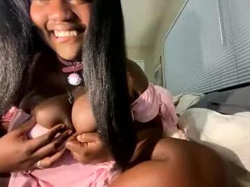 innocentfreaklola — Come play with a horny girly! - Goal: Take off bra [719 tokens left] #bigboobs #anal #young #bigass #ebony