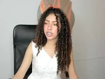 irix_moon — GOAL: Sexy Dance [237 tokens remaining] Welcome to my room! #latina #curly #young #twerk #new