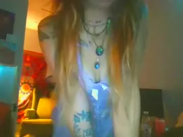 itshuntermay — Freechat on Chaturbate