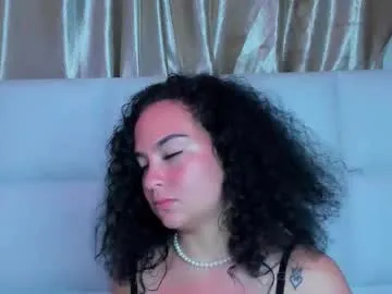 ittlee_angel — Welcome to my room! - Repeating Goal: dance sexy - #bigass #bigboobs #latina #squirt #submissive