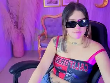 ivy_lodge_s — Hello, I'm so horny and don't let my pussy dry - #latina #asshole #feet #boobs #blowJob #18 #anal #deepthroat #feet #teen