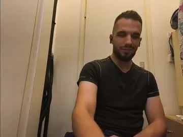 jack50134 — SHIRT OFF [100 tokens left]