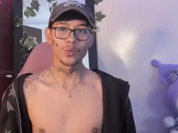 jacks_hotter — Welcum <3 #18 #twink #asian #young #teen [200 tokens remaining]