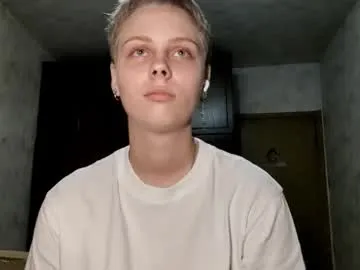 jaclynstreitenberge — First day! Goal:Show my eyes close to cam #skinny #new #young #shy #18 [21 tokens remaining]