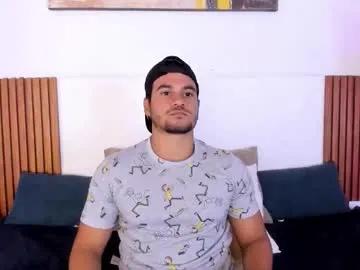 jake_muller1 — BE NAKED AND JERKING FOR 3 MIN [220 tokens left] Welcome to my room guys!! #bigcock #hairy #muscle #c2c #latino