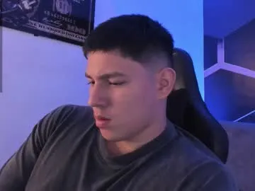james_cr — Play with me oiled and naked #latino #bigcock #natural #lovense #oil [198 tokens remaining]