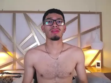 jaxon_carter — GOAL: masturbation x 5min [69 tokens remaining] Give me your orders and dominate my body #young #cum #hairy #master #latino