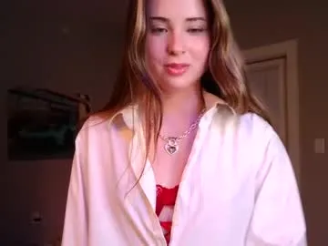 jaydesilver2 — GOAL: Take off shirt [600 tokens left] #shy #bigass #cute #chat #young #natural