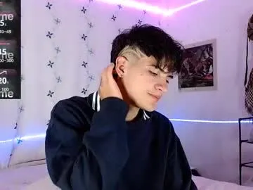 jeanfarelo — GOAL: Big cum shoot [490 tokens remaining] Welcome to my room! #feet #18 #bigcock #skinny #new