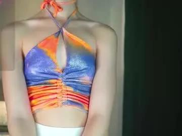 jeninedapinto — GOAL: flash my pretty tits [25 tokens remaining] Welcome to my room! #18 #young #skinny #new #teen